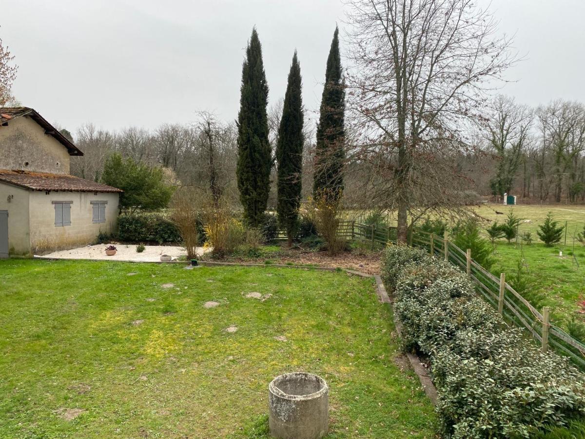 Maison D'Emmannaelle Auros Luaran gambar